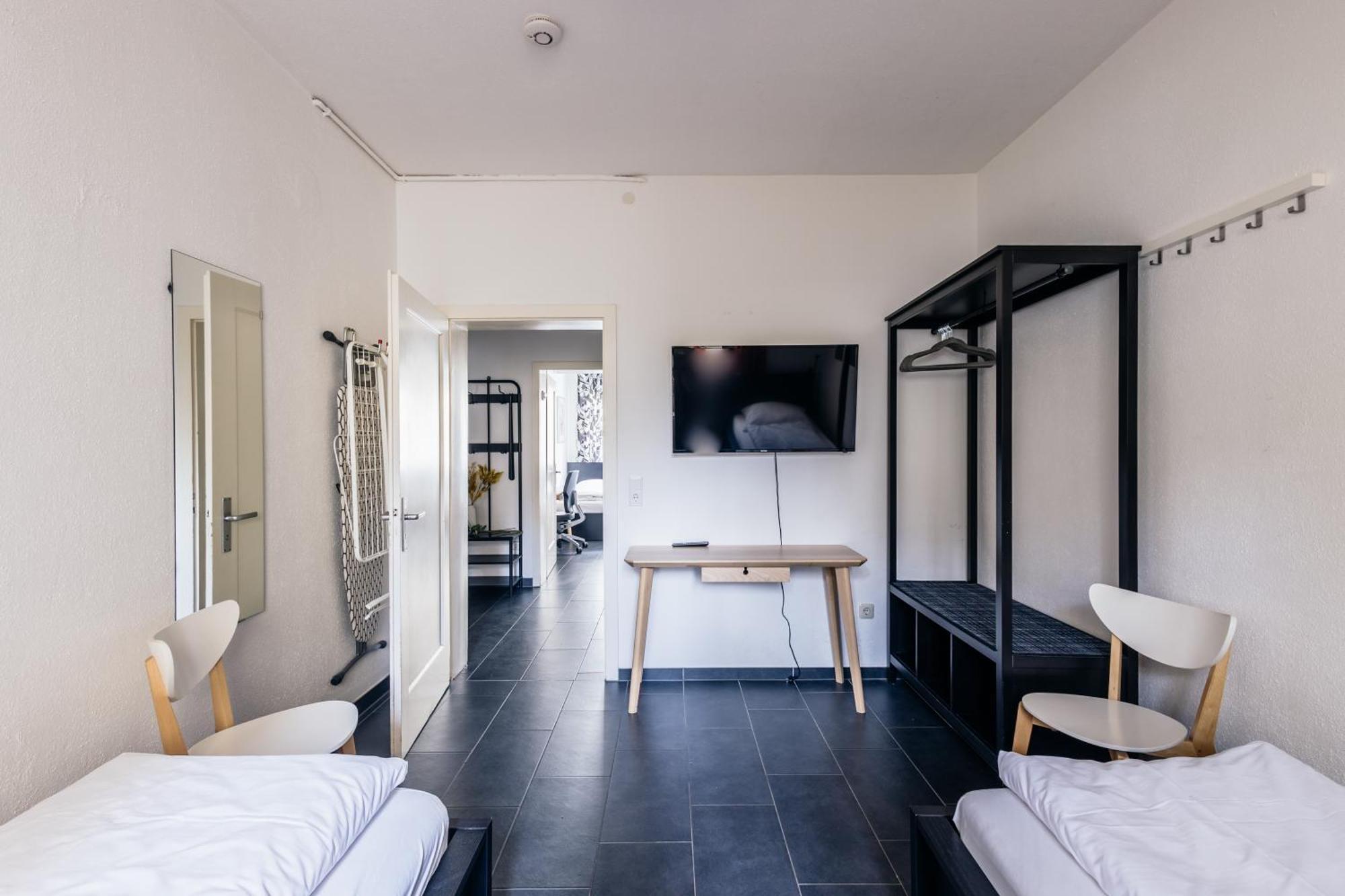 Centrally Located 2-Room Apartment Hannover Ngoại thất bức ảnh