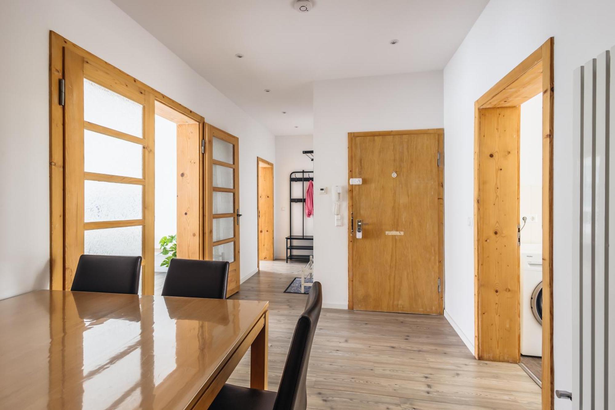 Centrally Located 2-Room Apartment Hannover Ngoại thất bức ảnh
