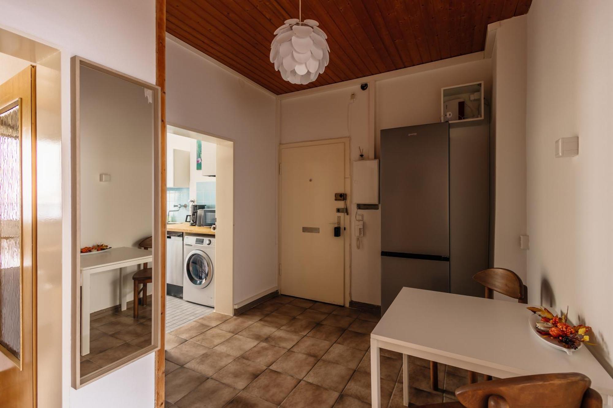 Centrally Located 2-Room Apartment Hannover Phòng bức ảnh