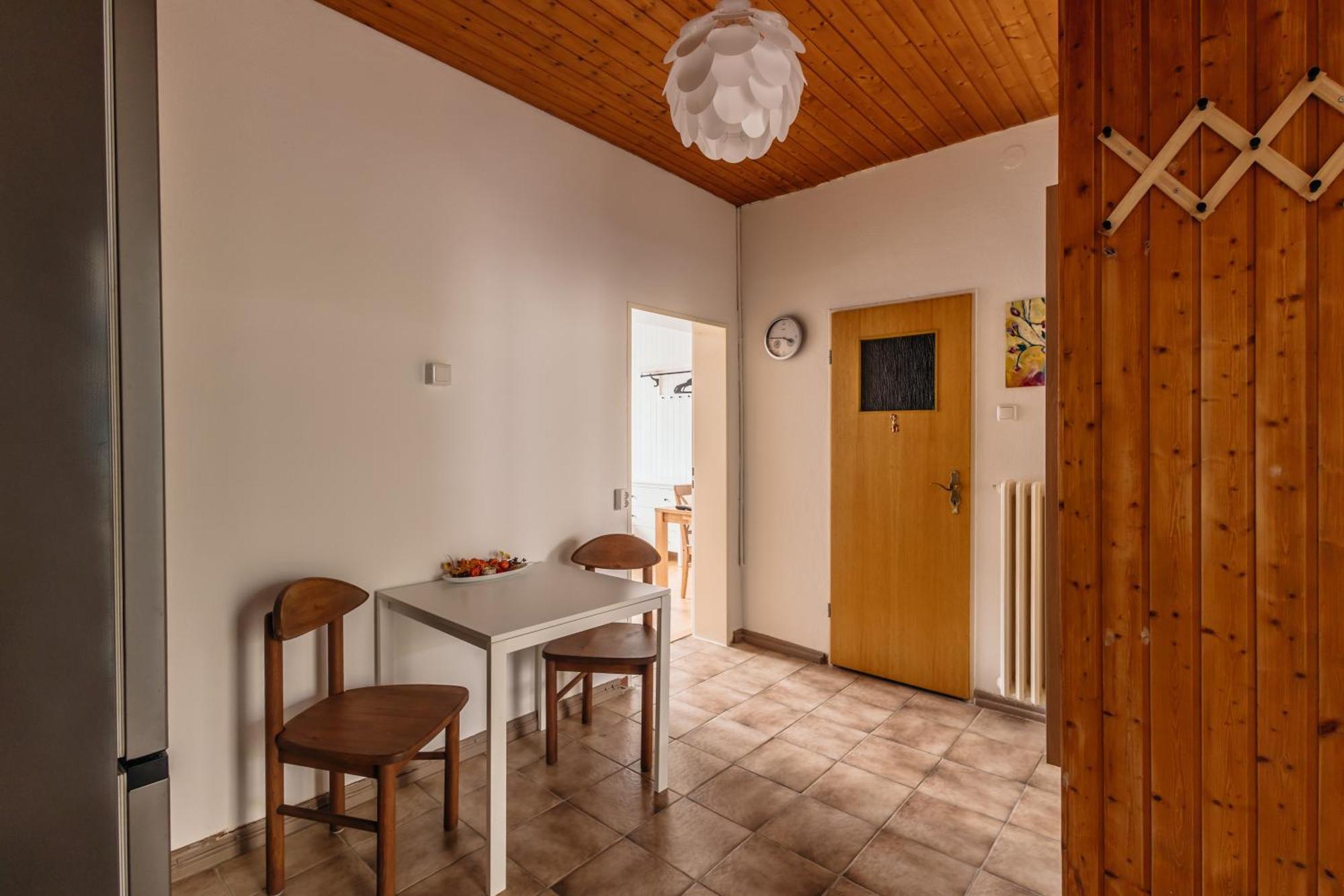 Centrally Located 2-Room Apartment Hannover Phòng bức ảnh