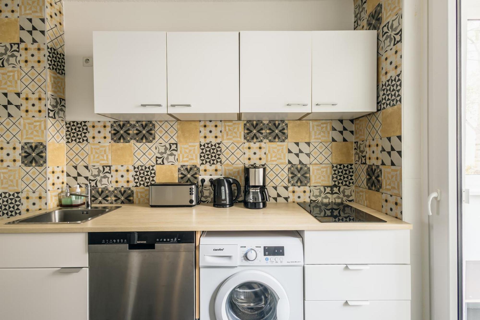 Centrally Located 2-Room Apartment Hannover Ngoại thất bức ảnh
